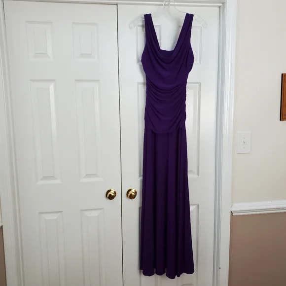 Purple Ruched Maxi Dress - Picture 6 of 10